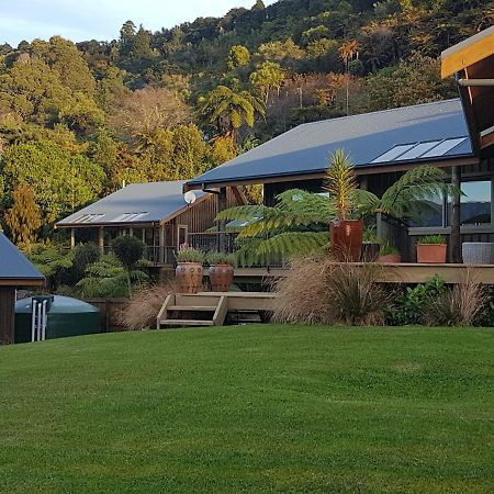 Riverstone Retreat Karamea Eksteriør billede