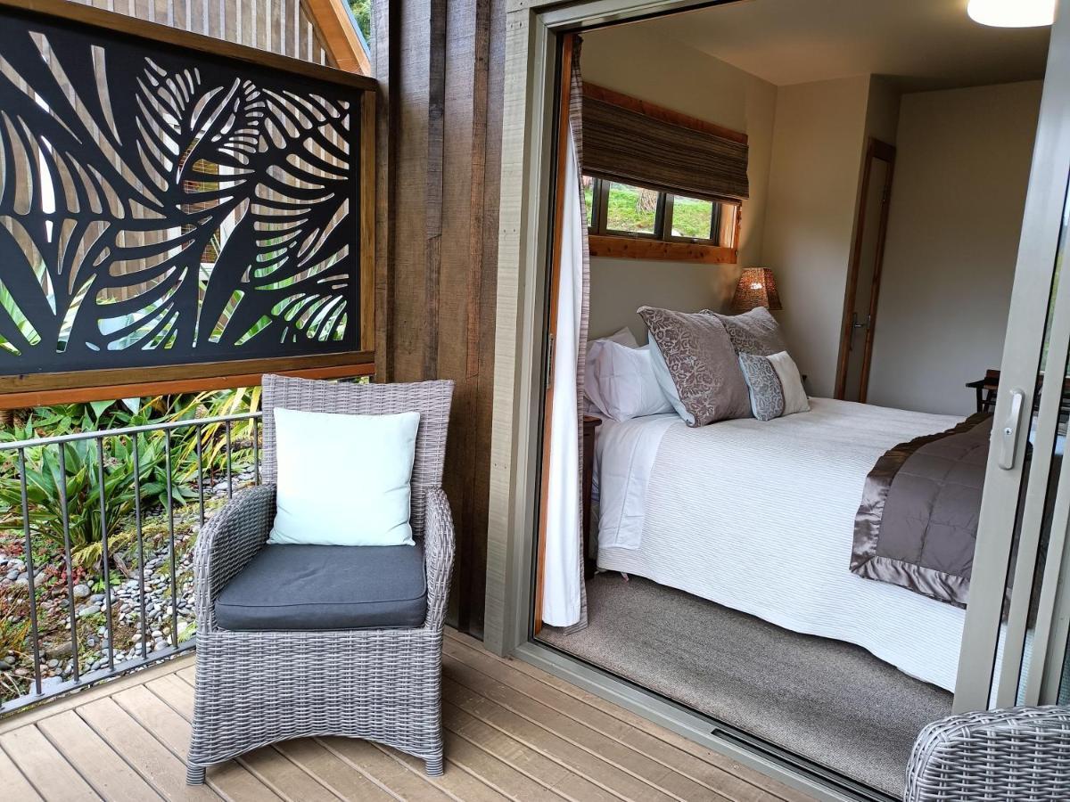 Riverstone Retreat Karamea Eksteriør billede